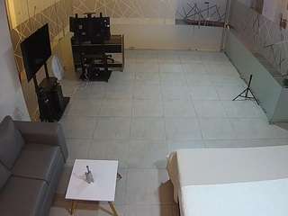 voyeurcam-jb-office-2 camsoda