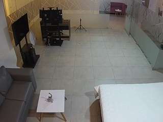 voyeurcam-jb-office-2 camsoda