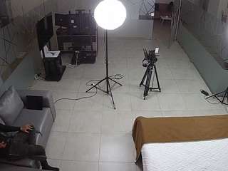 voyeurcam-jb-office-2 camsoda