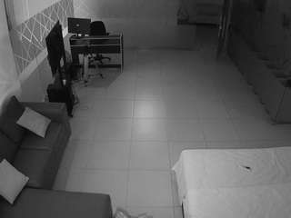 voyeurcam-jb-office-2