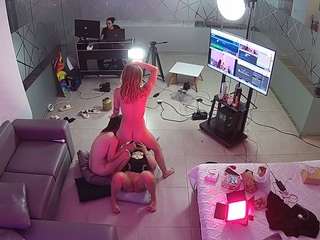 voyeurcam-jb-office-2 webcam model