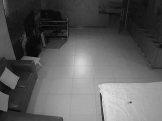 voyeurcam-jb-office-... webcam