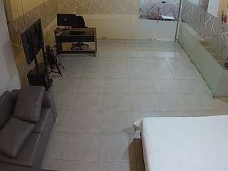 voyeurcam-jb-office-2