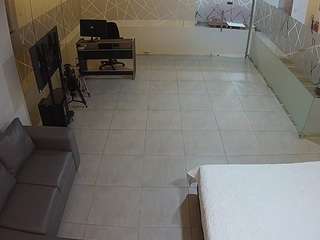 voyeurcam-jb-office-2 camsoda