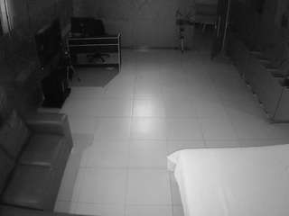 voyeurcam-jb-office-2 camsoda