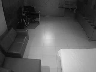 voyeurcam-jb-office-2