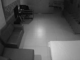 voyeurcam-jb-office-2