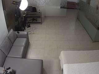 voyeurcam-jb-office-2