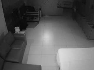 voyeurcam-jb-office-2