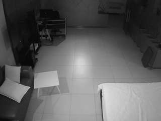 voyeurcam-jb-office-2