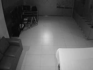 voyeurcam-jb-office-2
