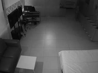 voyeurcam-jb-office-2 webcam model
