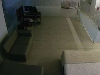 voyeurcam-jb-office-2