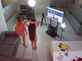 voyeurcam-jb-off... Live Webcam on CamSoda