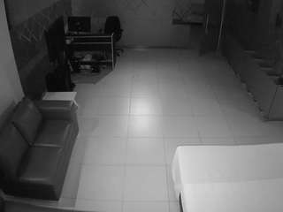 voyeurcam-jb-office-2