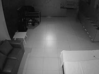 voyeurcam-jb-office-2