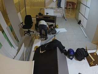 voyeurcam-jb-office-2