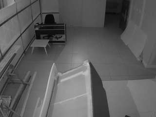 voyeurcam-jb-office-2