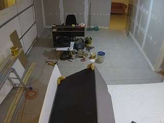 voyeurcam-jb-office-2