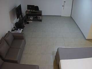 voyeurcam-jb-office-2