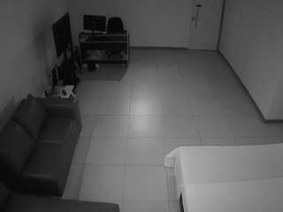 voyeurcam-jb-office-2
