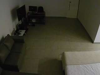 voyeurcam-jb-office-2