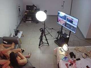 voyeurcam-jb-office-2