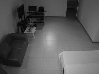 voyeurcam-jb-office-2