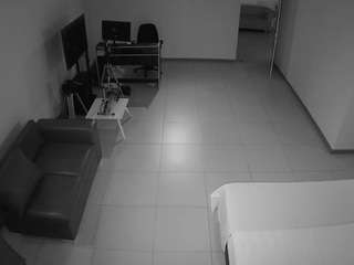 voyeurcam-jb-office-2