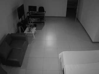 voyeurcam-jb-office-2