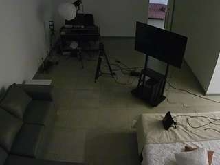 voyeurcam-jb-office-2