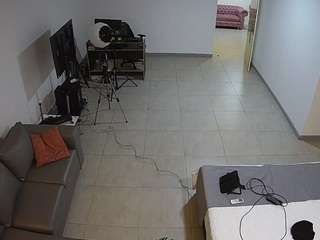 voyeurcam-jb-office-2