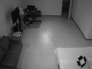 voyeurcam-jb-office-2