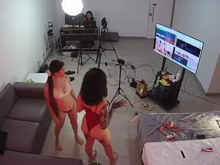 voyeurcam-jb-off... Live Webcam on CamSoda