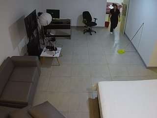 voyeurcam-jb-office-2 webcam model