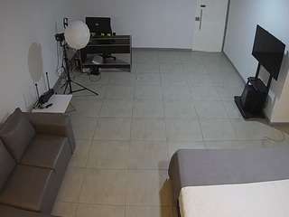 voyeurcam-jb-office-2