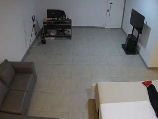 voyeurcam-jb-office-2