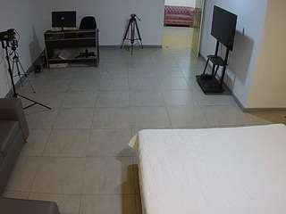 voyeurcam-jb-office-2