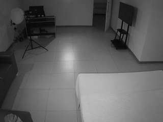 voyeurcam-jb-office-2
