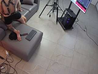 voyeurcam-jb-office-2