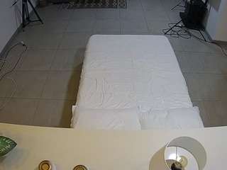 voyeurcam-jb-office-2