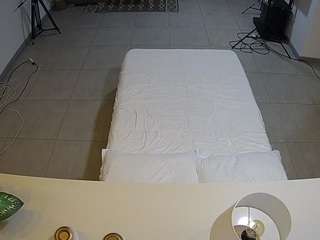 voyeurcam-jb-office-2