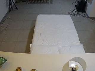 voyeurcam-jb-office-2