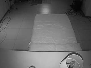 voyeurcam-jb-office-2