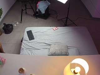 voyeurcam-jb-office-2