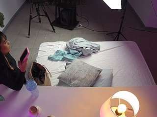 voyeurcam-jb-office-2