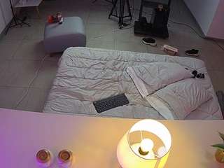 voyeurcam-jb-office-2