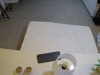 voyeurcam-jb-office-2