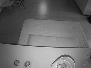 voyeurcam-jb-office-2