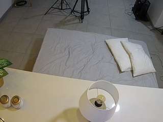 voyeurcam-jb-office-2